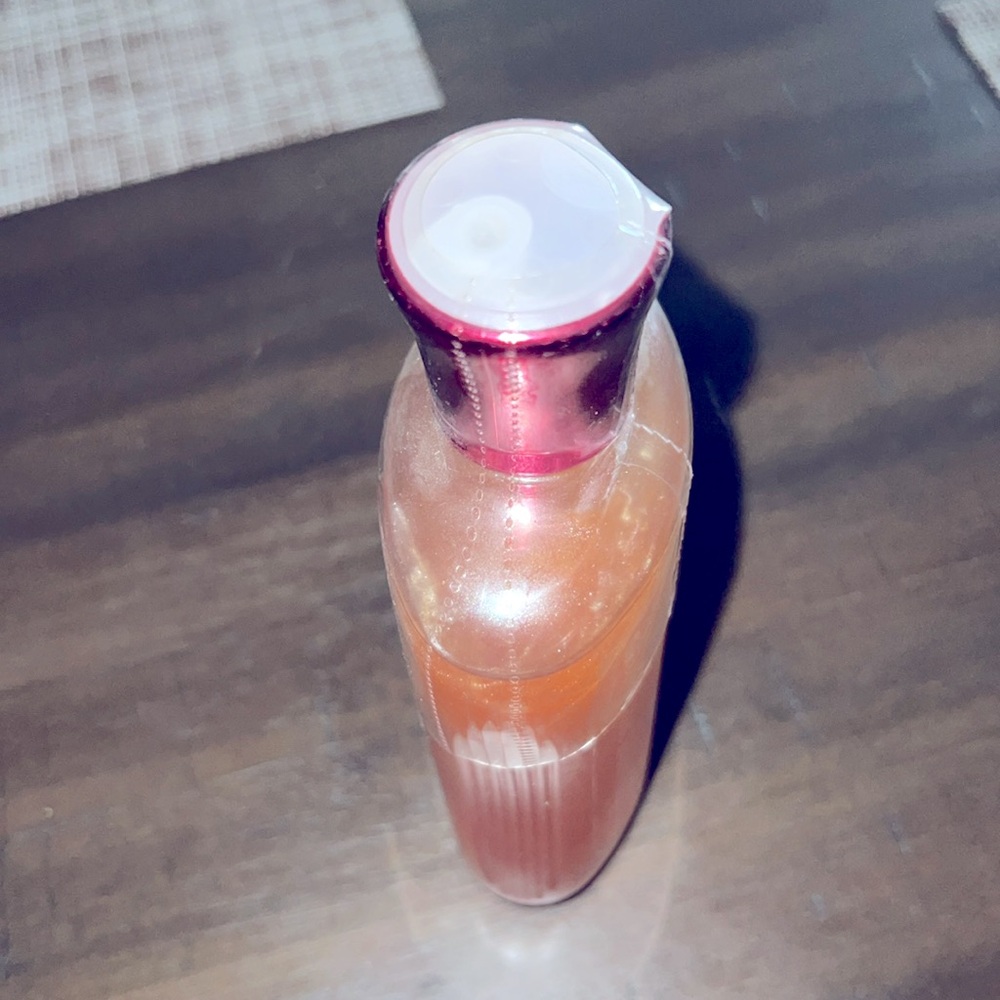 Paris Amour Bubble Bath by Bath & Body Works - Picture 5 of 9